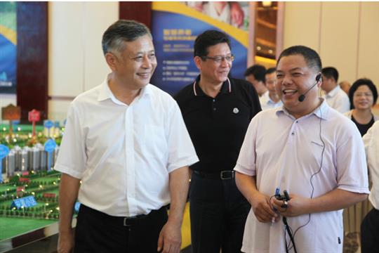 搶抓機遇，順應發(fā)展 ——紅河小鎮(zhèn)迎來自治區(qū)考察活動